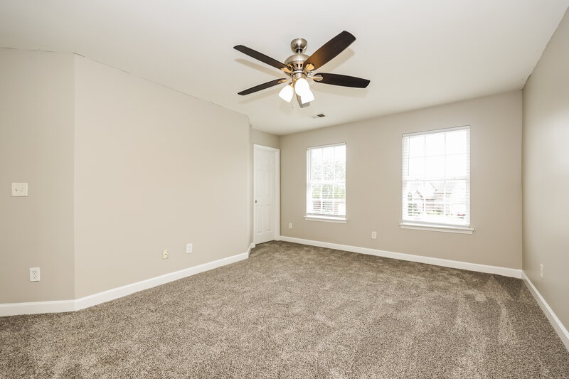 2,270/Mo, 1245 Canyon Ridge Ct Antioch, TN 37013 Main Bedroom View 2