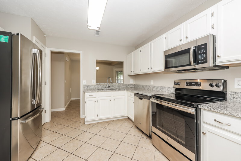 2,900/Mo, 3308 Milbridge Dr Antioch, TN 37013 Kitchen View