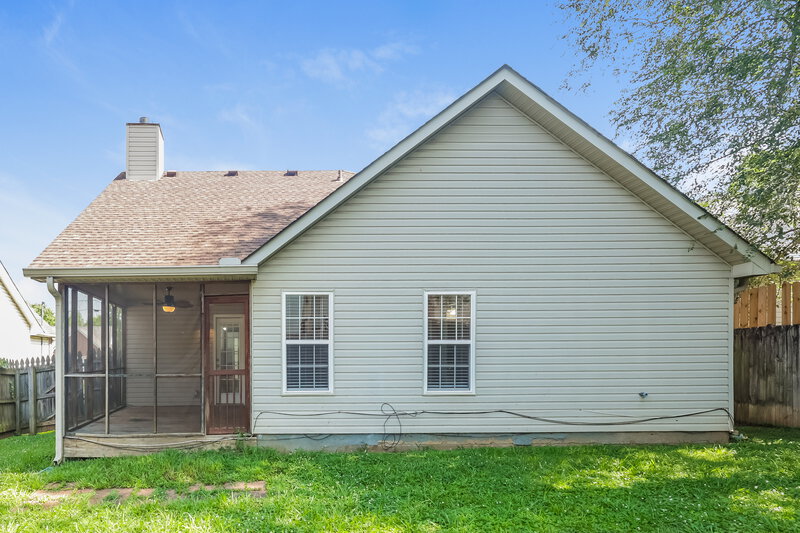2,900/Mo, 3308 Milbridge Dr Antioch, TN 37013 Rear View