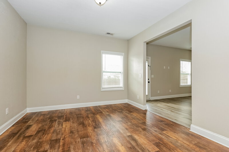 2,300/Mo, 1217 Catawba Way Murfreesboro, TN 37130 Dining Room View 2