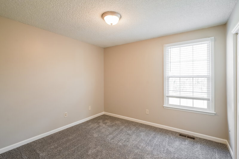 2,020/Mo, 1220 Reelfoot Cir Nashville, TN 37214 Bedroom View