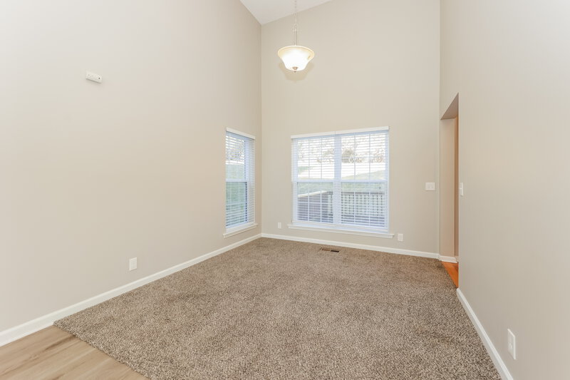 2,375/Mo, 4816 Aaron Dr Antioch, TN 37013 Dining Room View