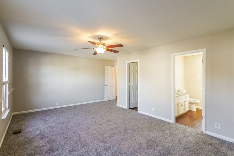 1,900/Mo, 720 Ansley Ct Antioch, TN 37013 Main Bedroom View