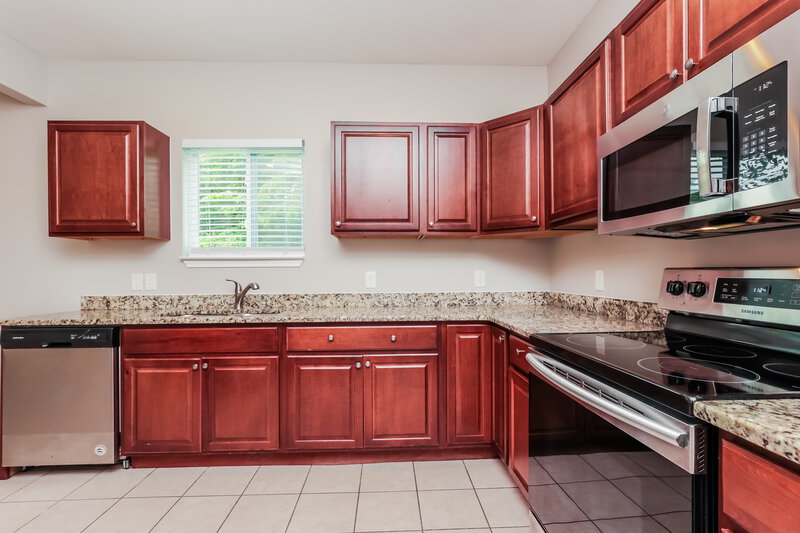 2,155/Mo, 3148 Skinner Dr Antioch, TN 37013 Kitchen View