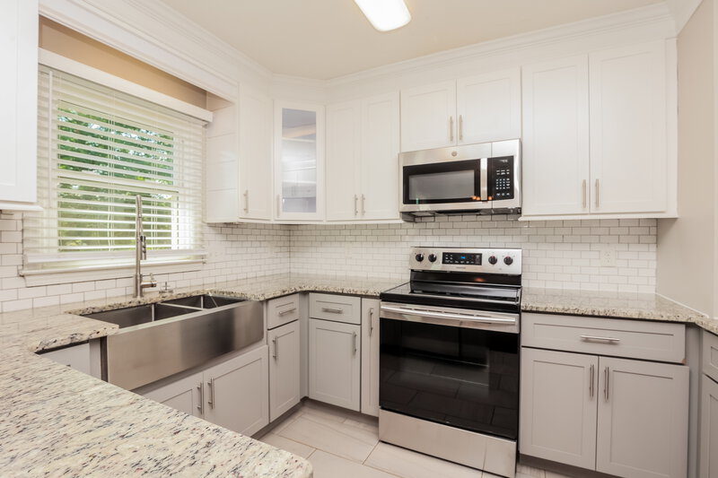 2,393/Mo, 418 Oakhaven Dr Smyrna, TN 37167 Kitchen View