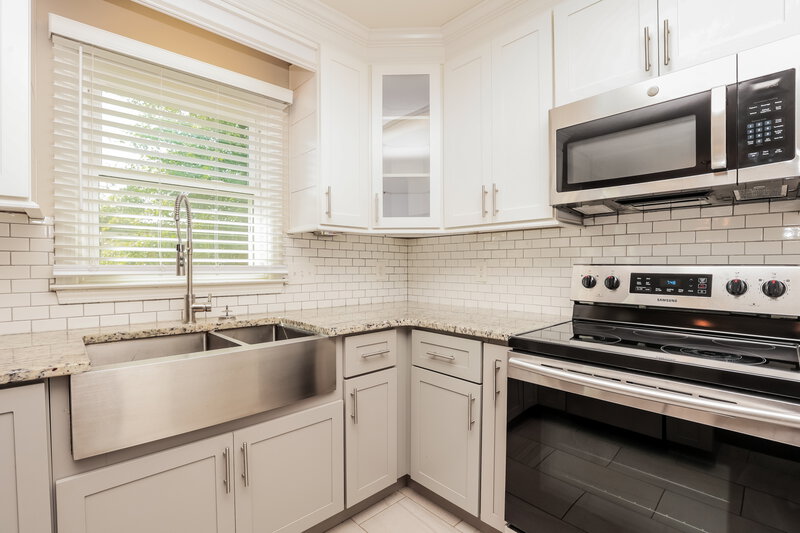 2,393/Mo, 418 Oakhaven Dr Smyrna, TN 37167 Kitchen View 2