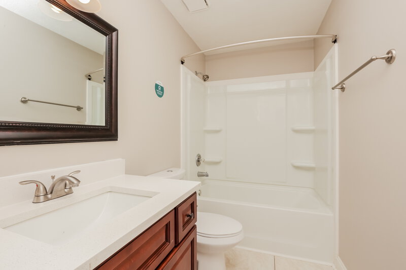 2,393/Mo, 418 Oakhaven Dr Smyrna, TN 37167 Bathroom View
