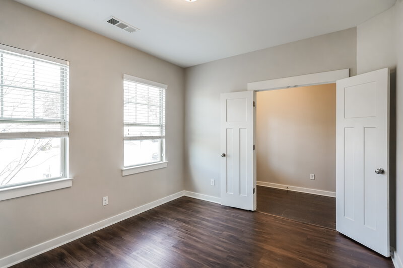 2,540/Mo, 2032 Hamilton Hill Dr Antioch, TN 37013 Office View