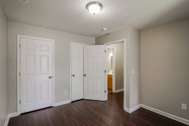 1,950/Mo, 4440 Lavergne Couchville Pike Antioch, TN 37013 Bedroom View