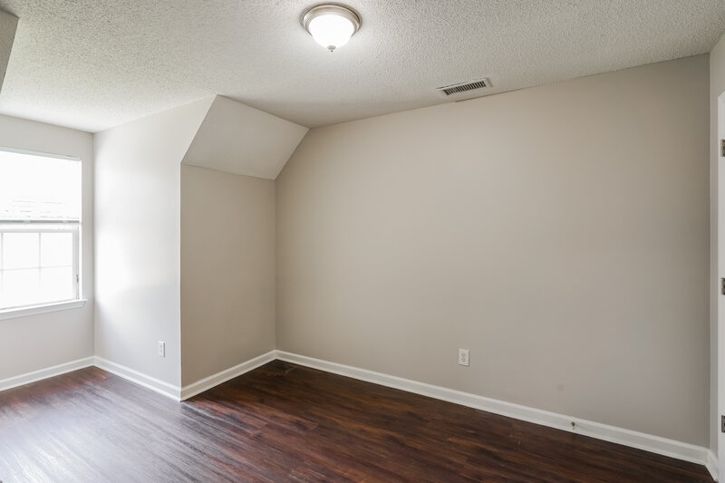 1,950/Mo, 4440 Lavergne Couchville Pike Antioch, TN 37013 Bedroom View 2