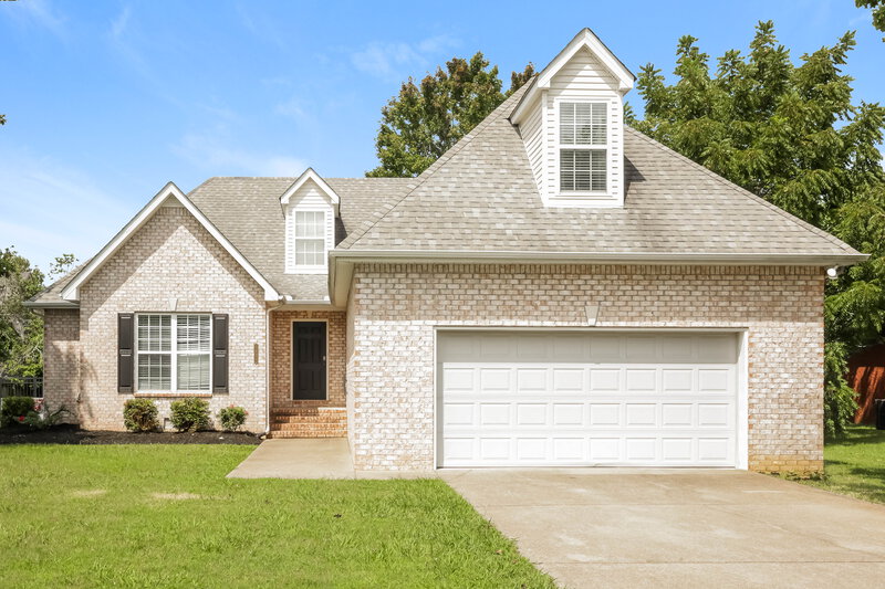 2,185/Mo, 2625 Dorset St Murfreesboro, TN 37130 External View