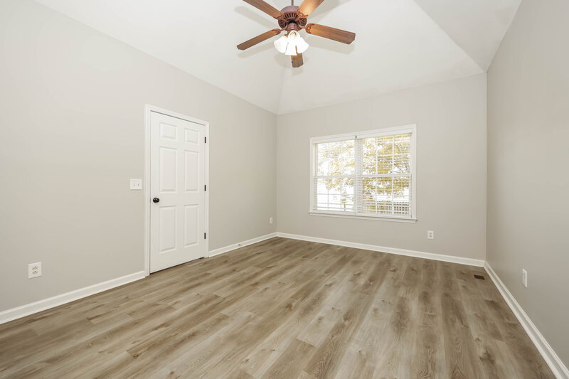 2,185/Mo, 2625 Dorset St Murfreesboro, TN 37130 Main Bedroom View 2