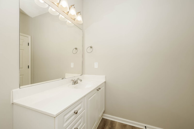 2,185/Mo, 2625 Dorset St Murfreesboro, TN 37130 Bathroom View
