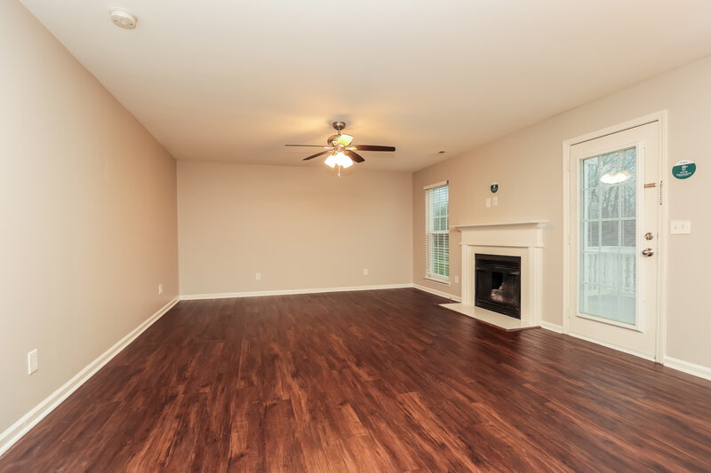 2,515/Mo, 1514 Winter Ct Spring Hill, TN 37174 Living Room View