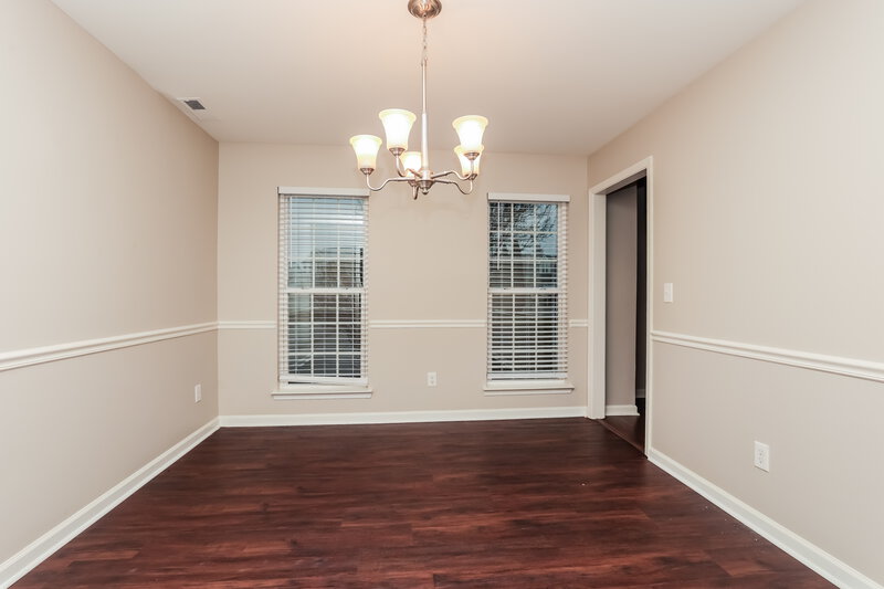 2,515/Mo, 1514 Winter Ct Spring Hill, TN 37174 Dining Room View 2