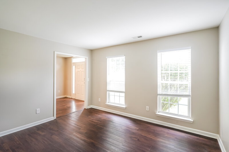 2,320/Mo, 1514 Winter Ct Spring Hill, TN 37174 Office View
