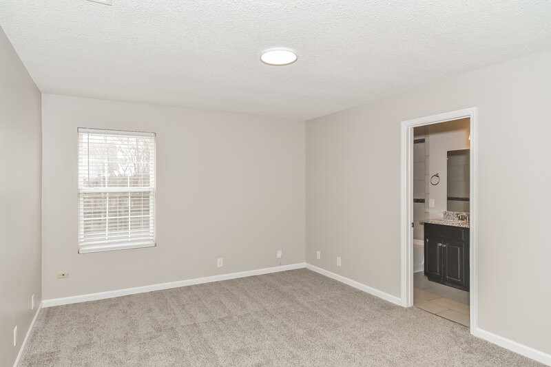 2,515/Mo, 5049 Cornelius Dr Murfreesboro, TN 37129 Main Bedroom View