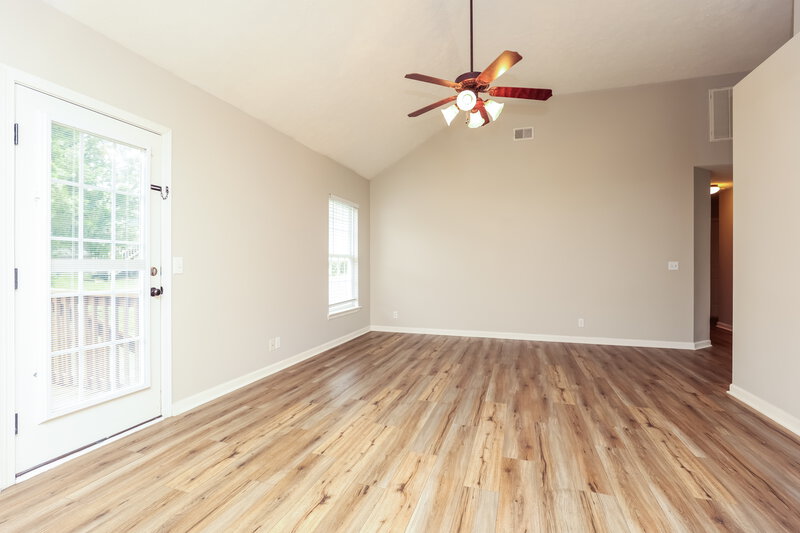 3,180/Mo, 6740 Ascot Dr Antioch, TN 37013 Living Room View