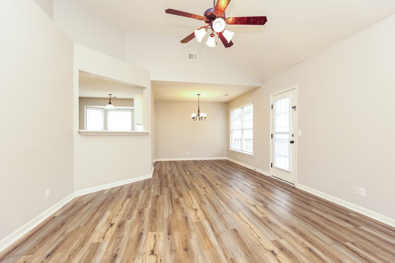 3,180/Mo, 6740 Ascot Dr Antioch, TN 37013 Living Room View 2