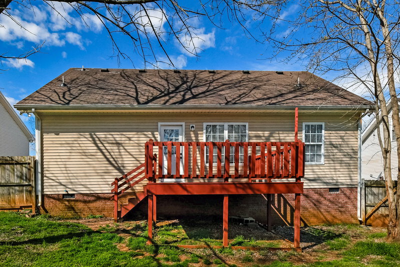 2,395/Mo, 1814 Lucille Ln Murfreesboro, TN 37129 Rear View