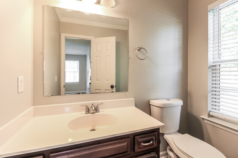 2,030/Mo, 903 Harpeth River Ct Murfreesboro, TN 37129 Bathroom View 2