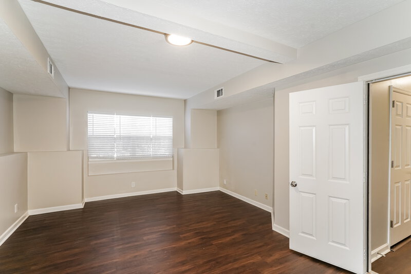 2,300/Mo, 1042 Cedar Creek Village Rd Mount Juliet, TN 37122 Basement View 2