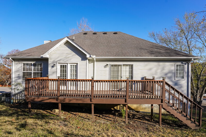 2,300/Mo, 1042 Cedar Creek Village Rd Mount Juliet, TN 37122 Rear View