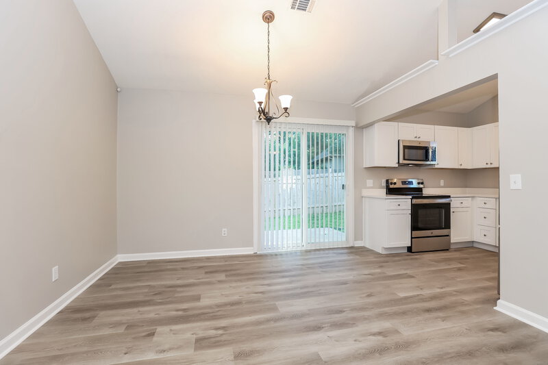 2,180/Mo, 3961 Pepperwood Dr Antioch, TN 37013 Dining Room View