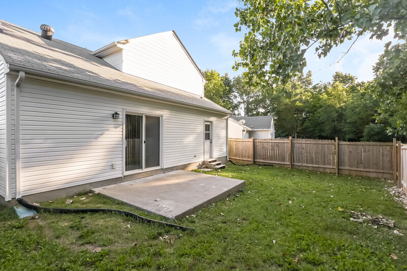 2,180/Mo, 3961 Pepperwood Dr Antioch, TN 37013 Rear View