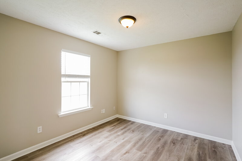 2,045/Mo, 1021 Tammy Sue Ln La Vergne, TN 37086 Bedroom View 3