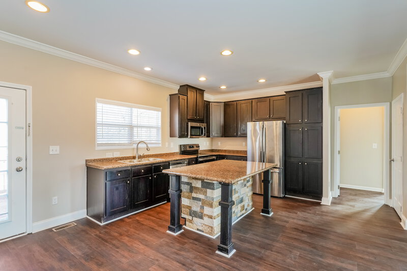 2,075/Mo, 1158 Wrights Mill Rd Spring Hill, TN 37174 Kitchen View