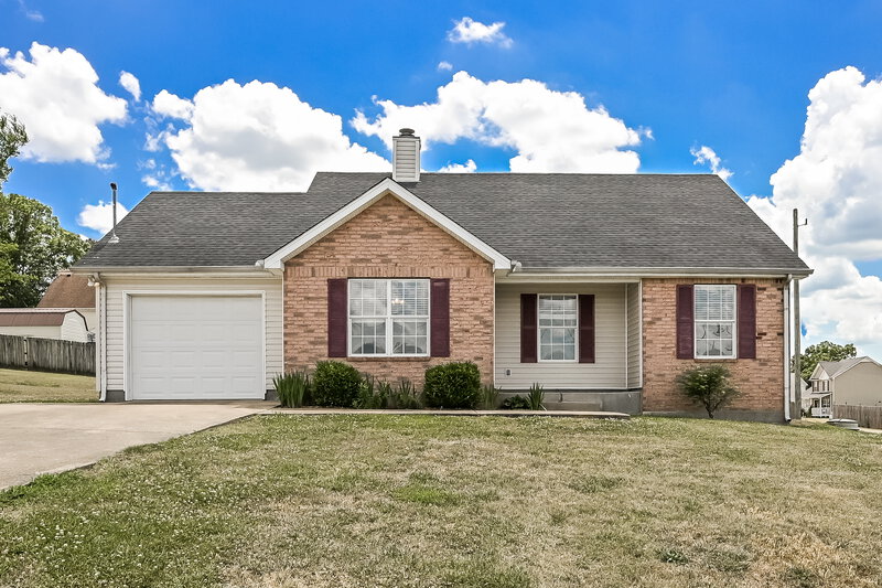1,815/Mo, 1225 Akins Ridge Dr La Vergne, TN 37086 External View