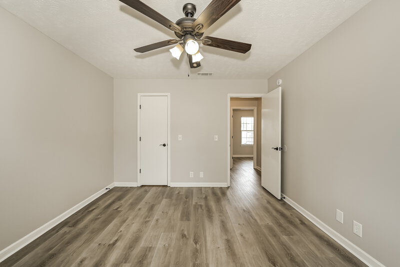 1,815/Mo, 1225 Akins Ridge Dr La Vergne, TN 37086 Main Bedroom View 3