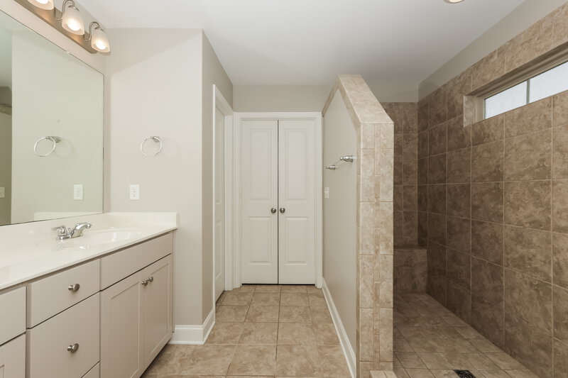 2,235/Mo, 1005 Keeneland Dr Spring Hill, TN 37174 Main Bathroom View
