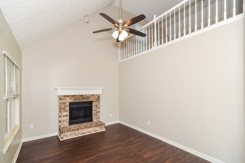 2,435/Mo, 4200 New Hope Meadow Rd Hermitage, TN 37076 Living Room View