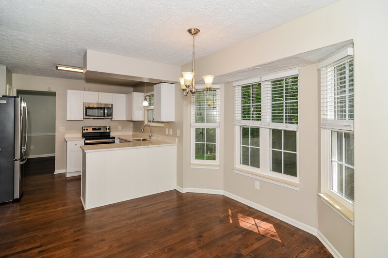2,435/Mo, 4200 New Hope Meadow Rd Hermitage, TN 37076 Breakfast Nook View
