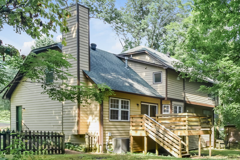 2,435/Mo, 4200 New Hope Meadow Rd Hermitage, TN 37076 Rear View 2