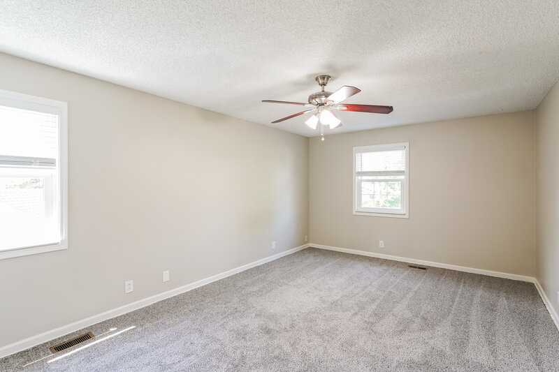 2,145/Mo, 111 Dorchester Ct Goodlettsville, TN 37072 Main Bedroom View 2