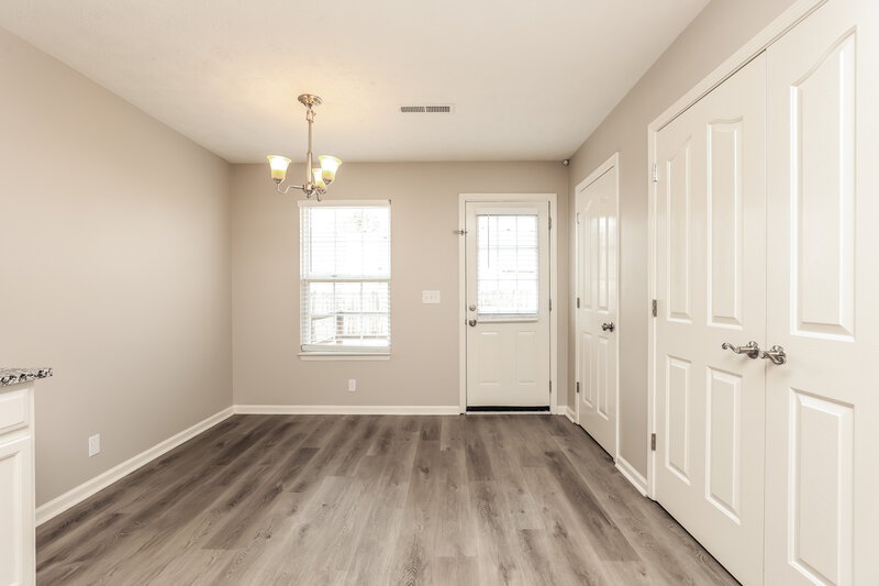 1,895/Mo, 1225 Eastwoods Dr Murfreesboro, TN 37130 Misc View