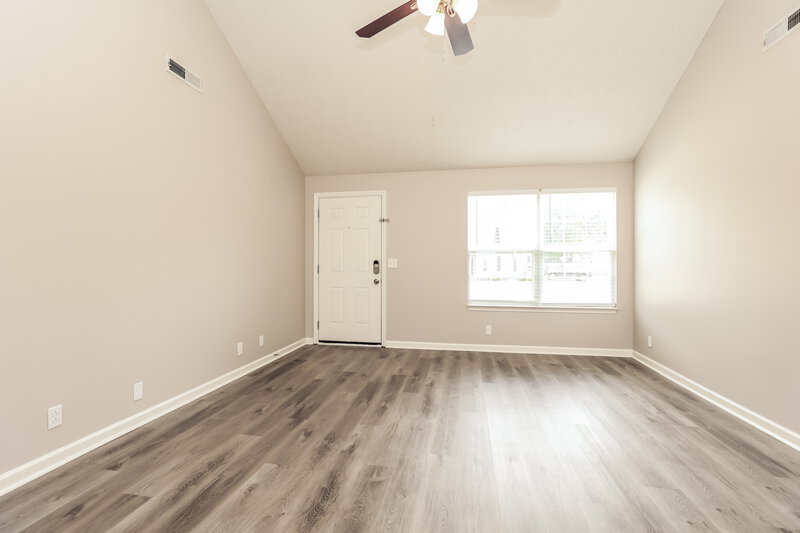 1,895/Mo, 1225 Eastwoods Dr Murfreesboro, TN 37130 Misc View 4