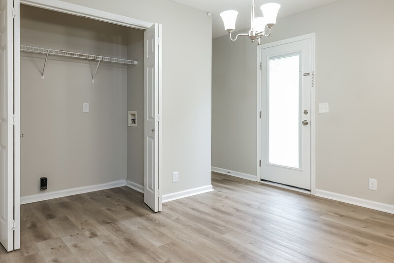 2,360/Mo, 2729 Windwalker Ct Murfreesboro, TN 37128 Dining Room View