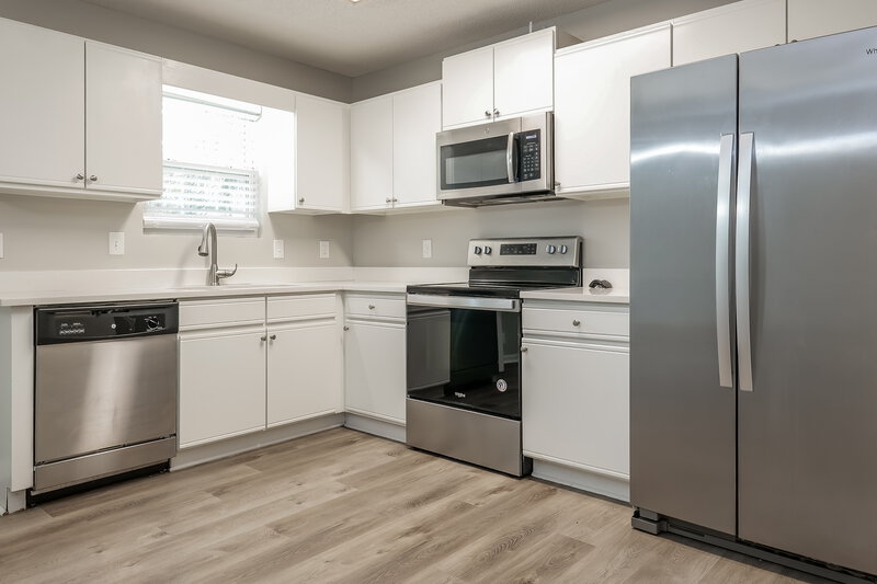 2,360/Mo, 2729 Windwalker Ct Murfreesboro, TN 37128 Kitchen View