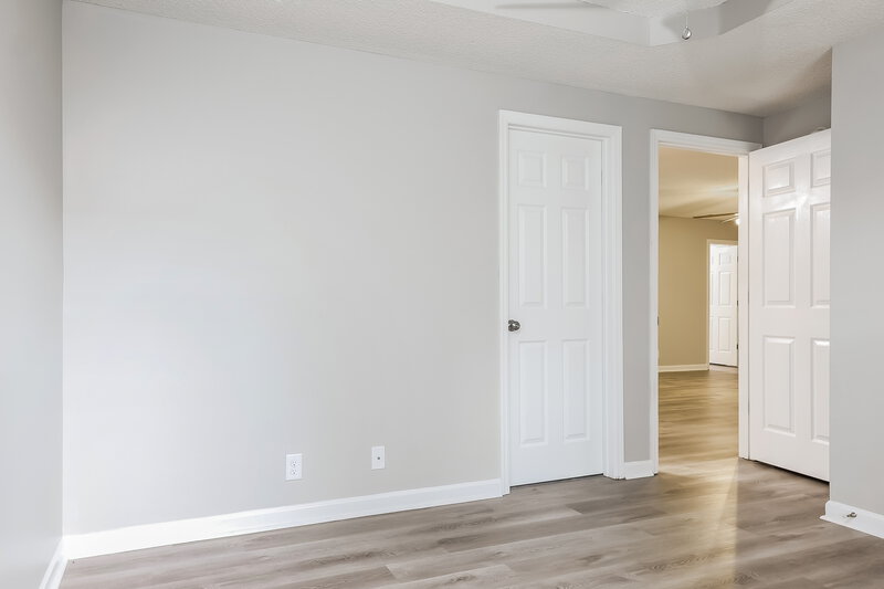 2,360/Mo, 2729 Windwalker Ct Murfreesboro, TN 37128 Main Bedroom View