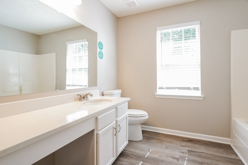 2,110/Mo, 712 Ashwell Close Antioch, TN 37013 Bathroom View