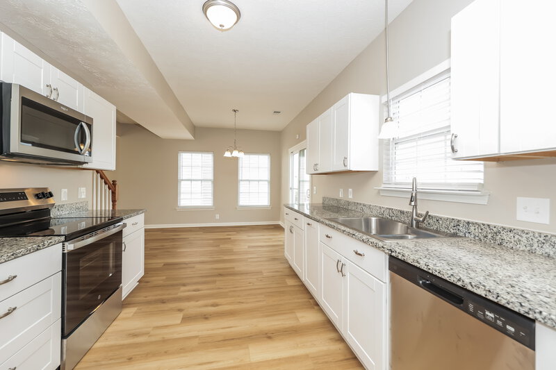 2,080/Mo, 7233 Legacy Dr Antioch, TN 37013 Kitchen View 2