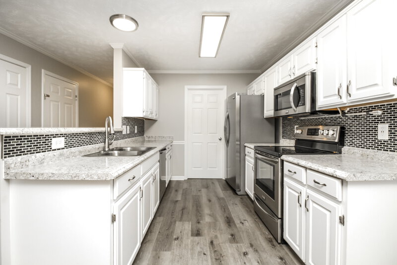 2,320/Mo, 937 Pebble Beach Cir Mount Juliet, TN 37122 Kitchen View