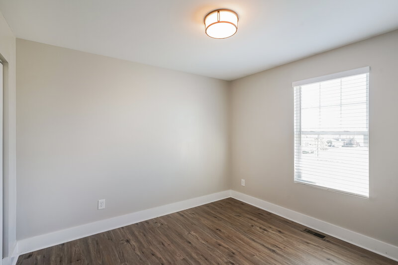 2,525/Mo, 120 Alred Cir Hendersonville, TN 37075 Bedroom View