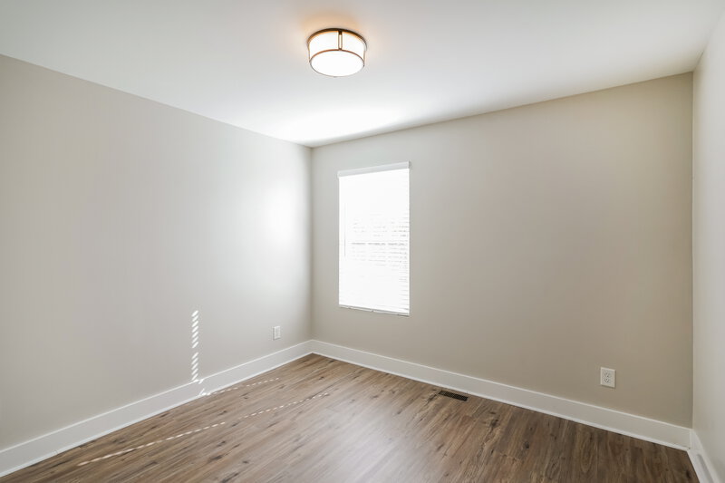 2,525/Mo, 120 Alred Cir Hendersonville, TN 37075 Bedroom View 2