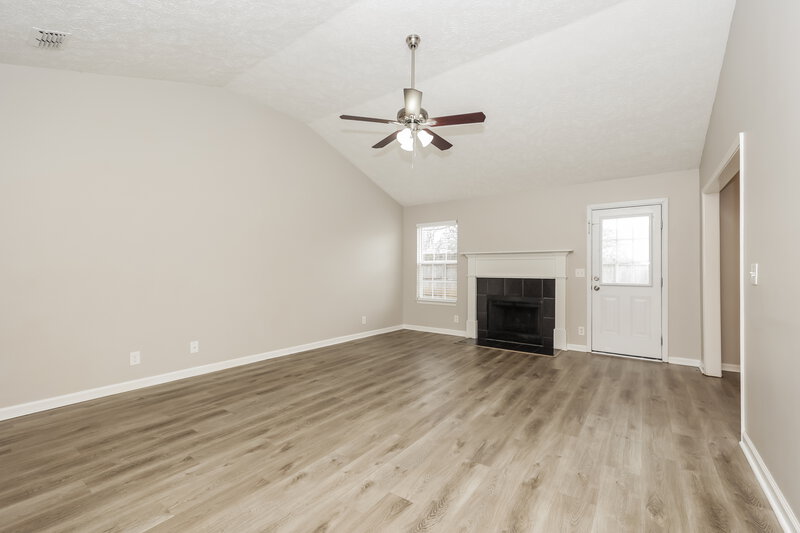 1,805/Mo, 1295 Tiree Dr Murfreesboro, TN 37128 Living Room View