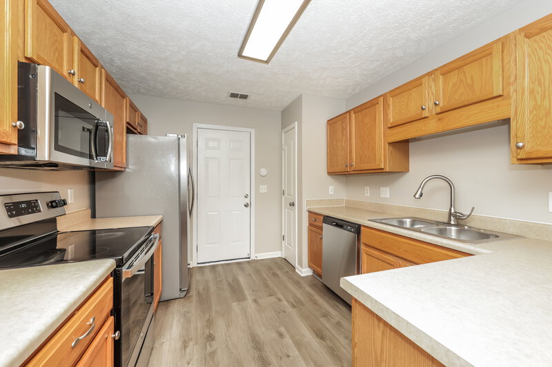 1,805/Mo, 1295 Tiree Dr Murfreesboro, TN 37128 Kitchen View